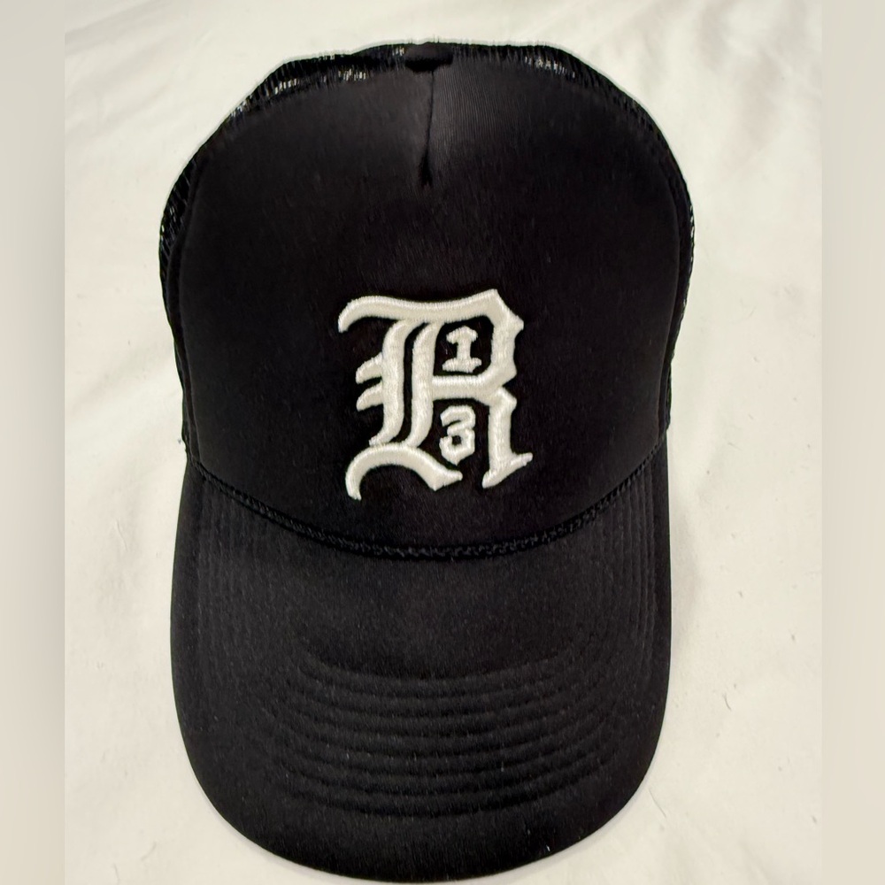 R13 TruckerBaseball Logo Hat-Never Worn